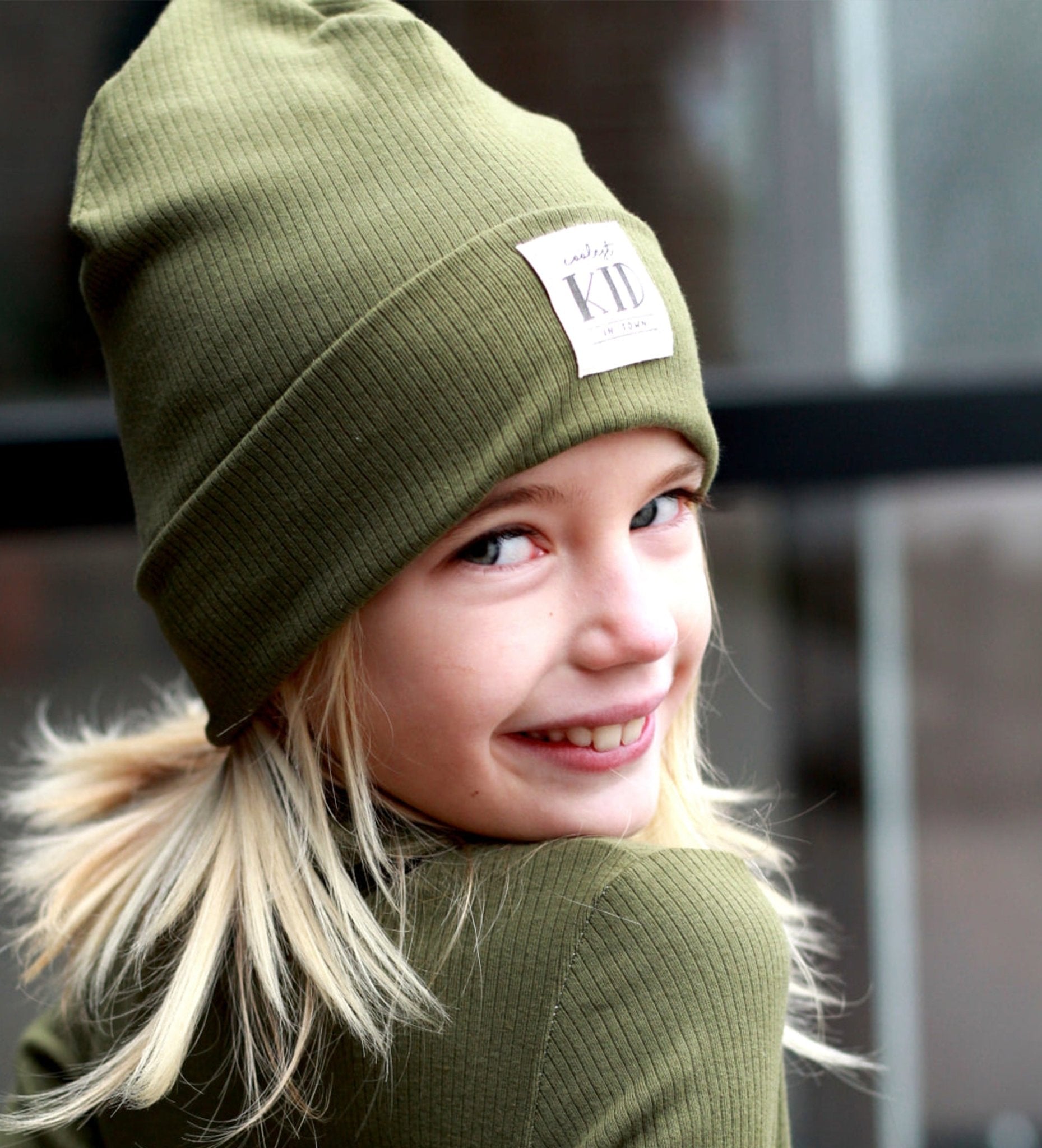 paul-clara-baumwoll-labels-coolest-kid-baumwolletikett image 2