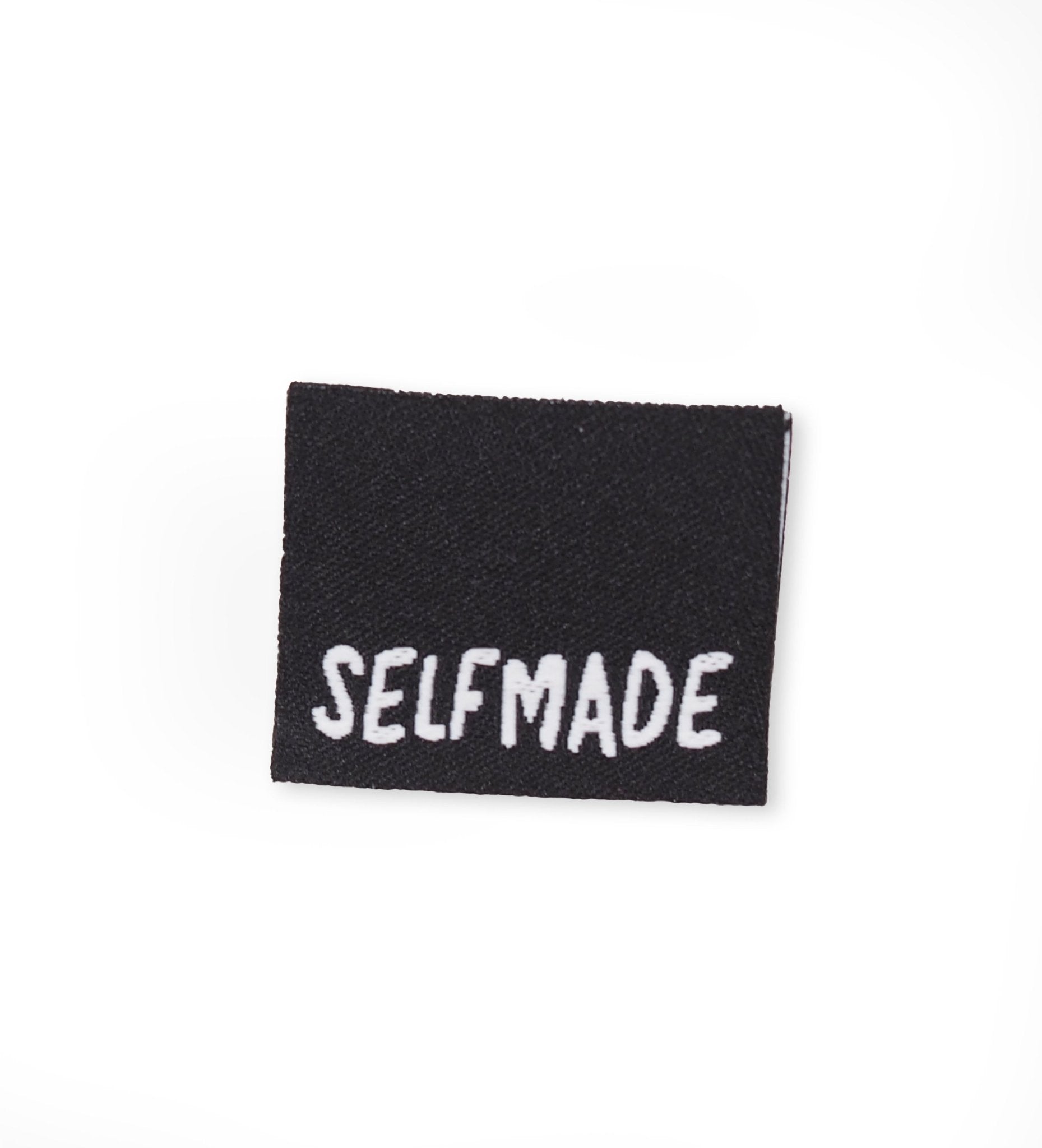 paul-clara-klapp-weblabel-selfmade-typo-label image 1