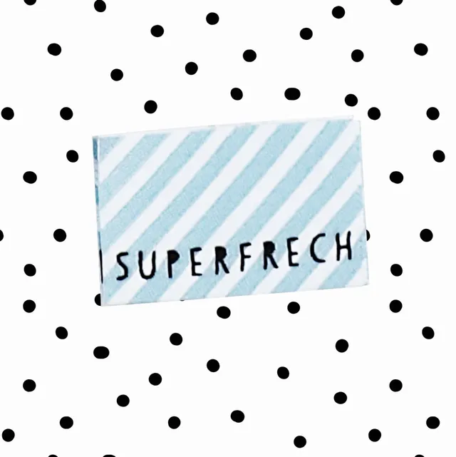 paul-clara-weblabels-superfrech-blau-weblabel-zum-einn-hen image 1