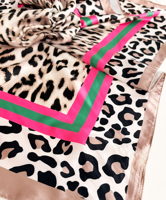 lenipepunkt-ready-to-wear-satintuch-leo-pink-gr-n-70x70 image 4