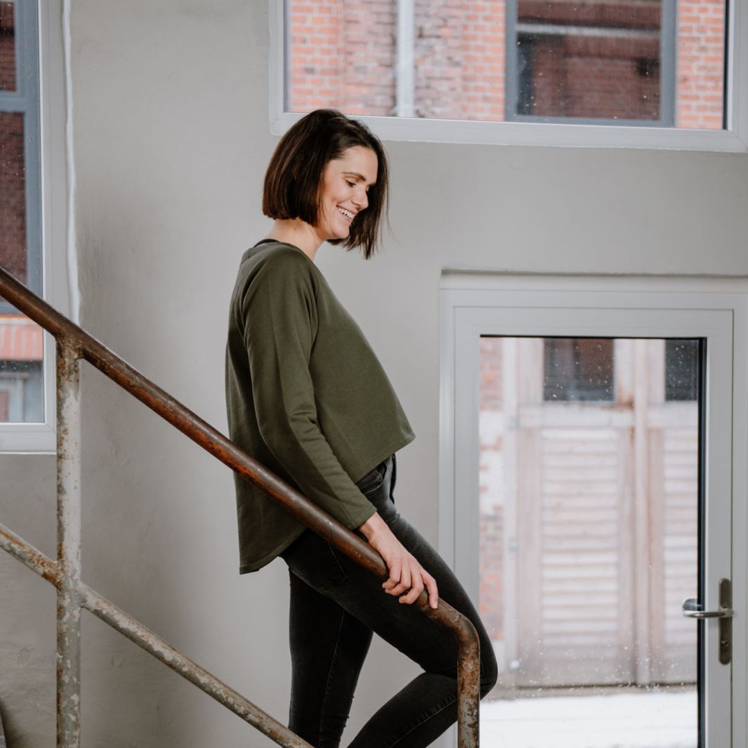sew-simple-rooie-raglan-shirt-papierschnittmuster-v-ausschnitt image 5