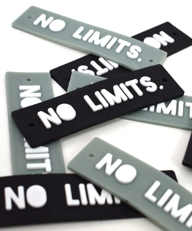 lenipepunkt-no-limits-gummipatch-schwarz-5-5-cm image 1
