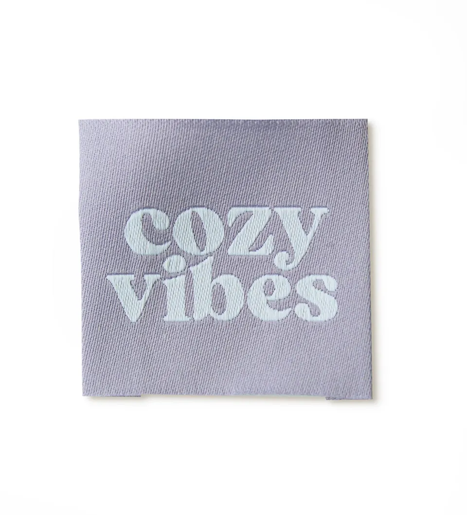 paul-clara-weblabels-cozy-vibes-weblabel-3-5x3-5-cm image 1