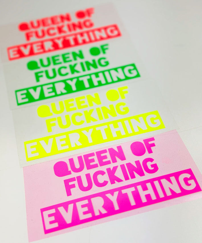 lenipepunkt-plot-queen-of-fu-ing-everything-neonpink-15x7-5cm image 3