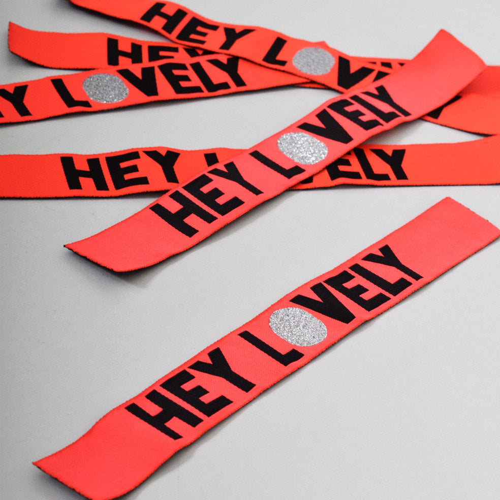 xl-patch-hey-lovely-label-neonpink-18x2-cm-polyester image 2