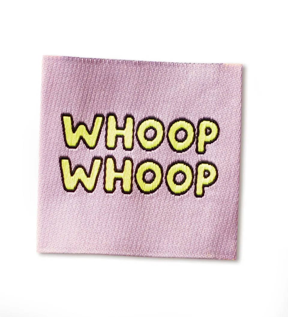 paul-clara-weblabels-whoop-whoop-weblabel-zum-aufn-hen image 1