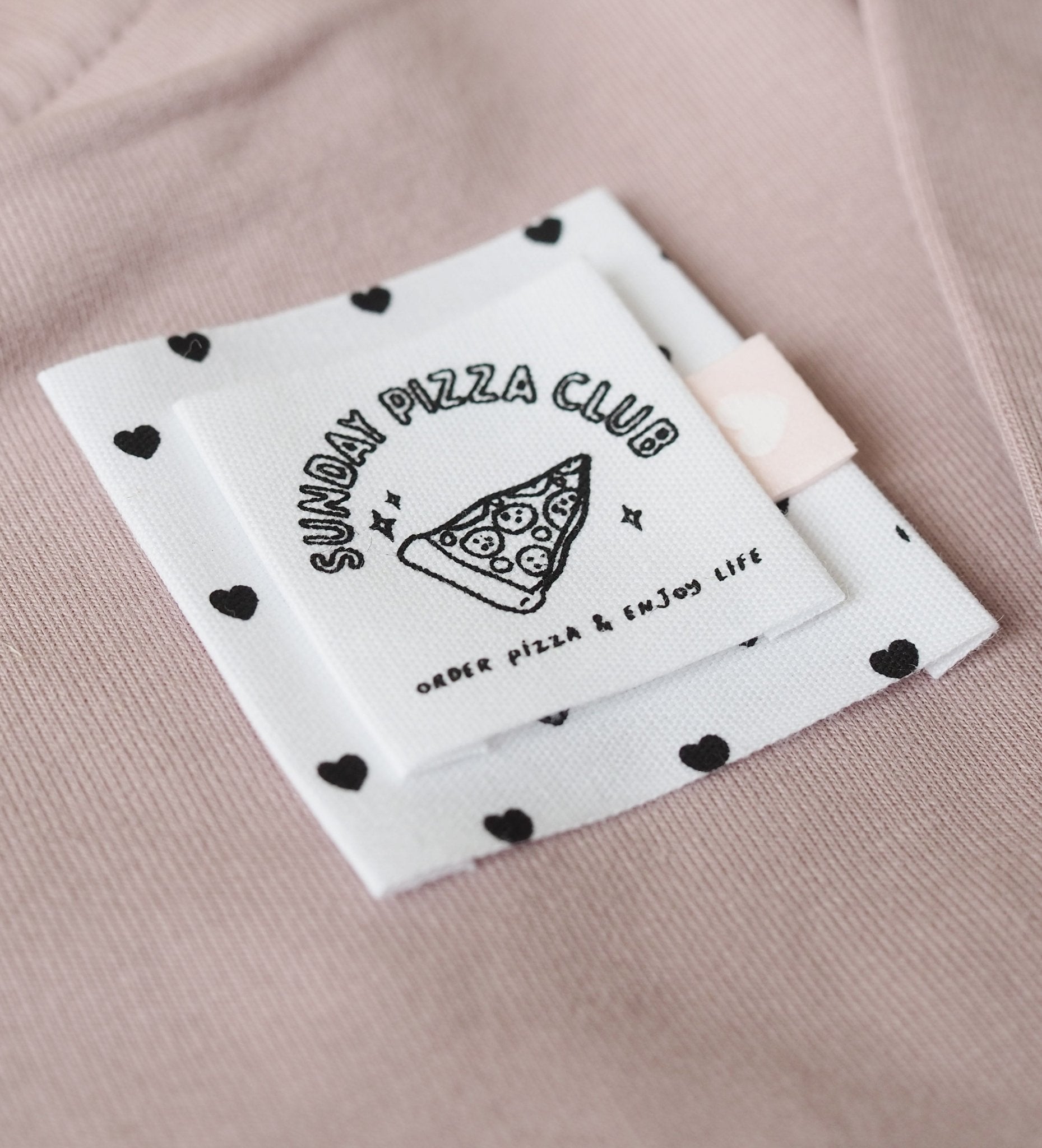 paul-clara-baumwoll-labels-herzchen-xxl-label-zum-ann-hen-5x5-cm image 3
