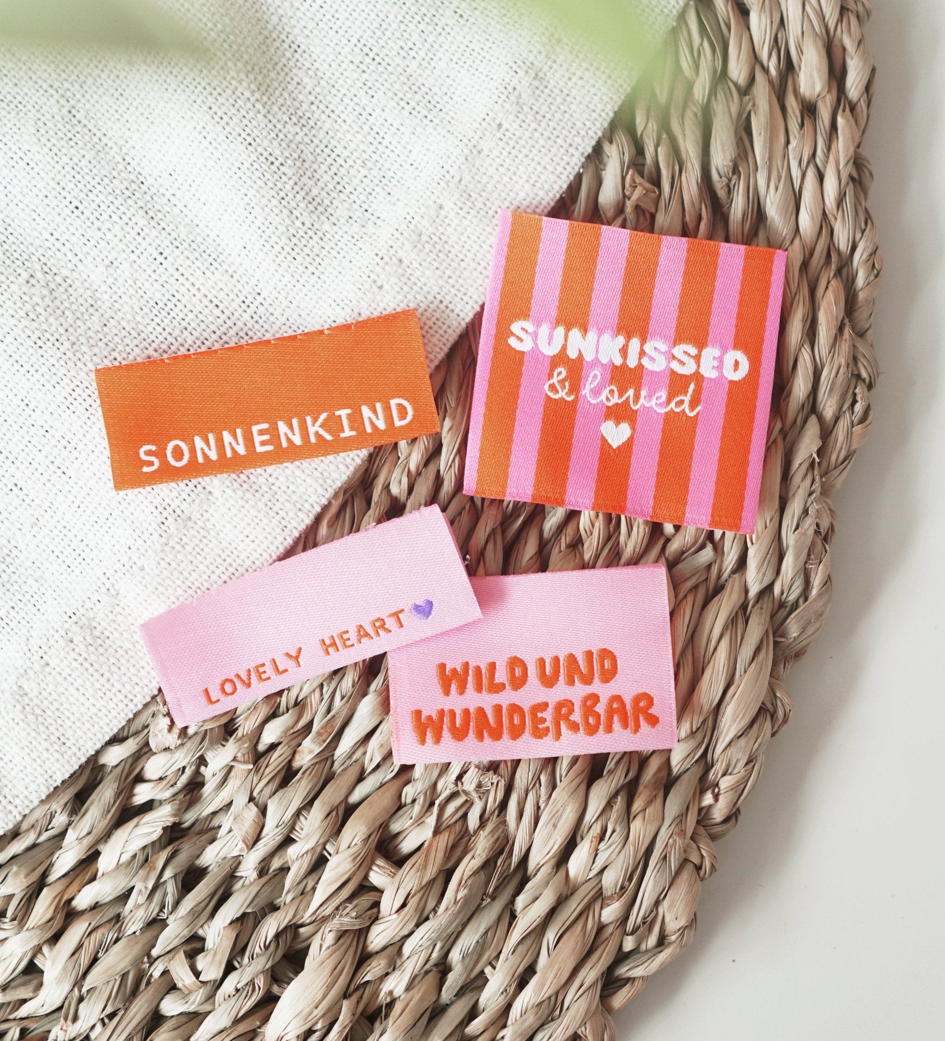 paul-clara-weblabels-sonnenkind-klapp-weblabel-n-hetikett image 2