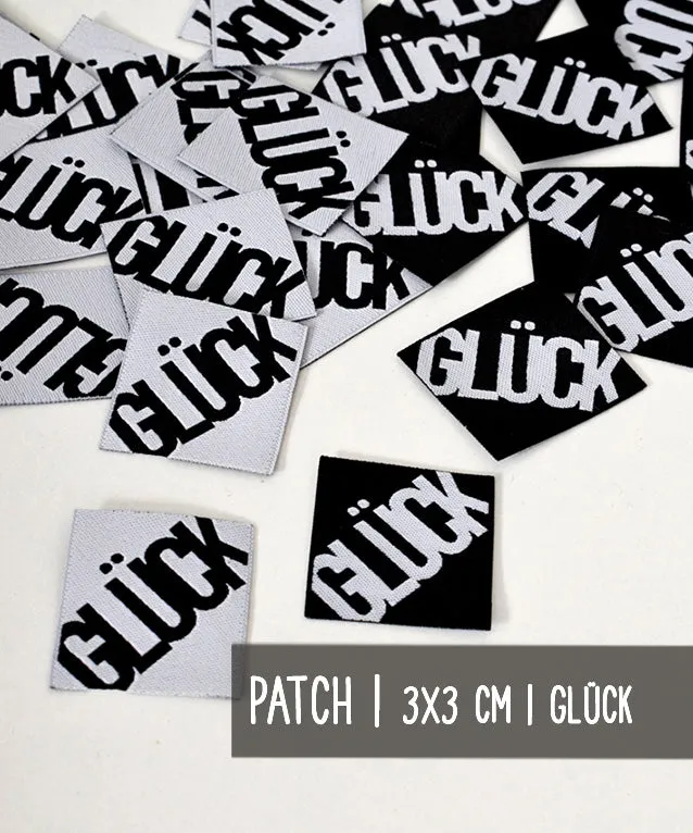 lenipepunkt-gl-ck-patch-schwarz-weiss-3x3-cm-polyester image 1