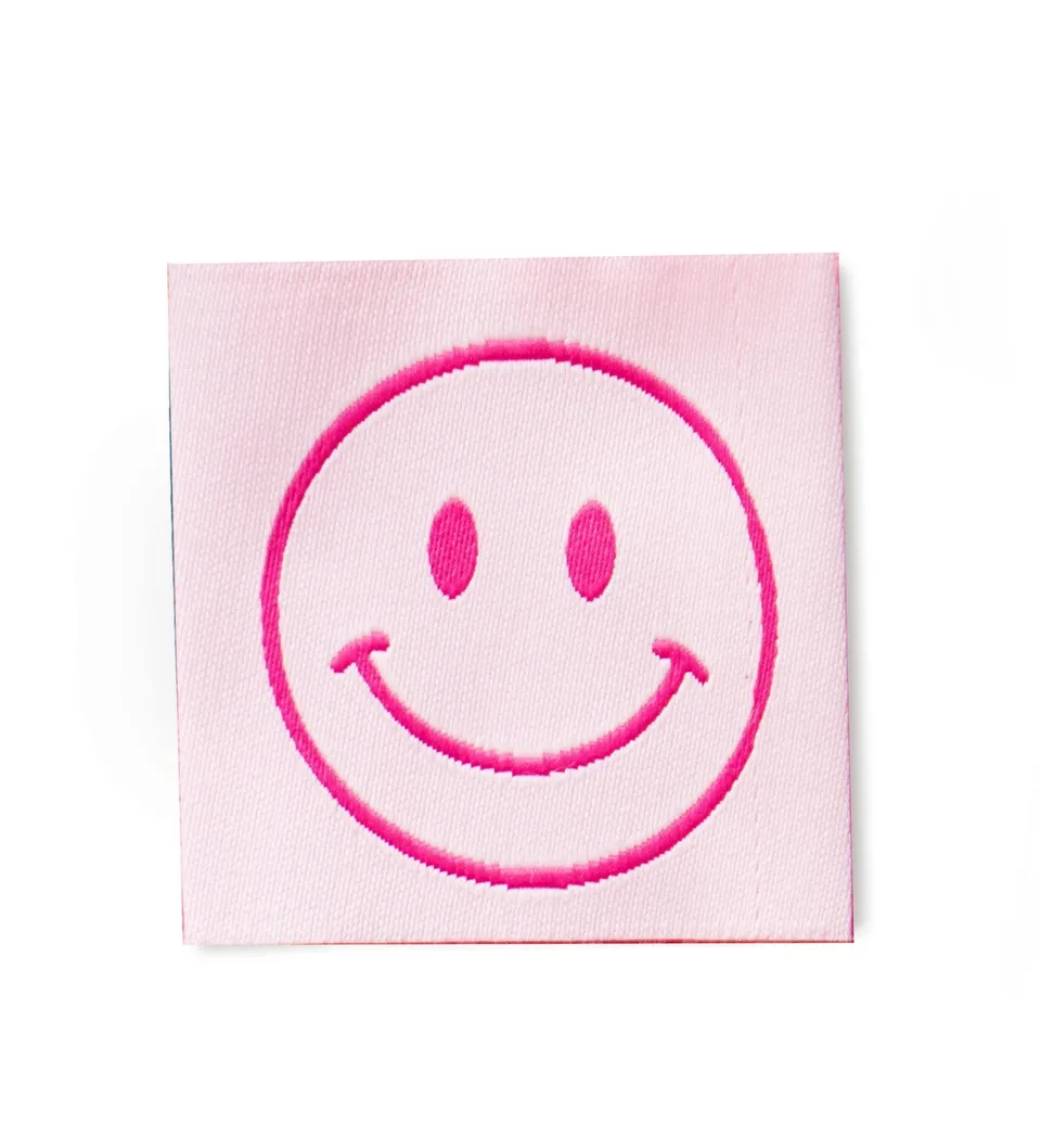 paul-clara-weblabel-smile-pink-label-4x4-cm image 1
