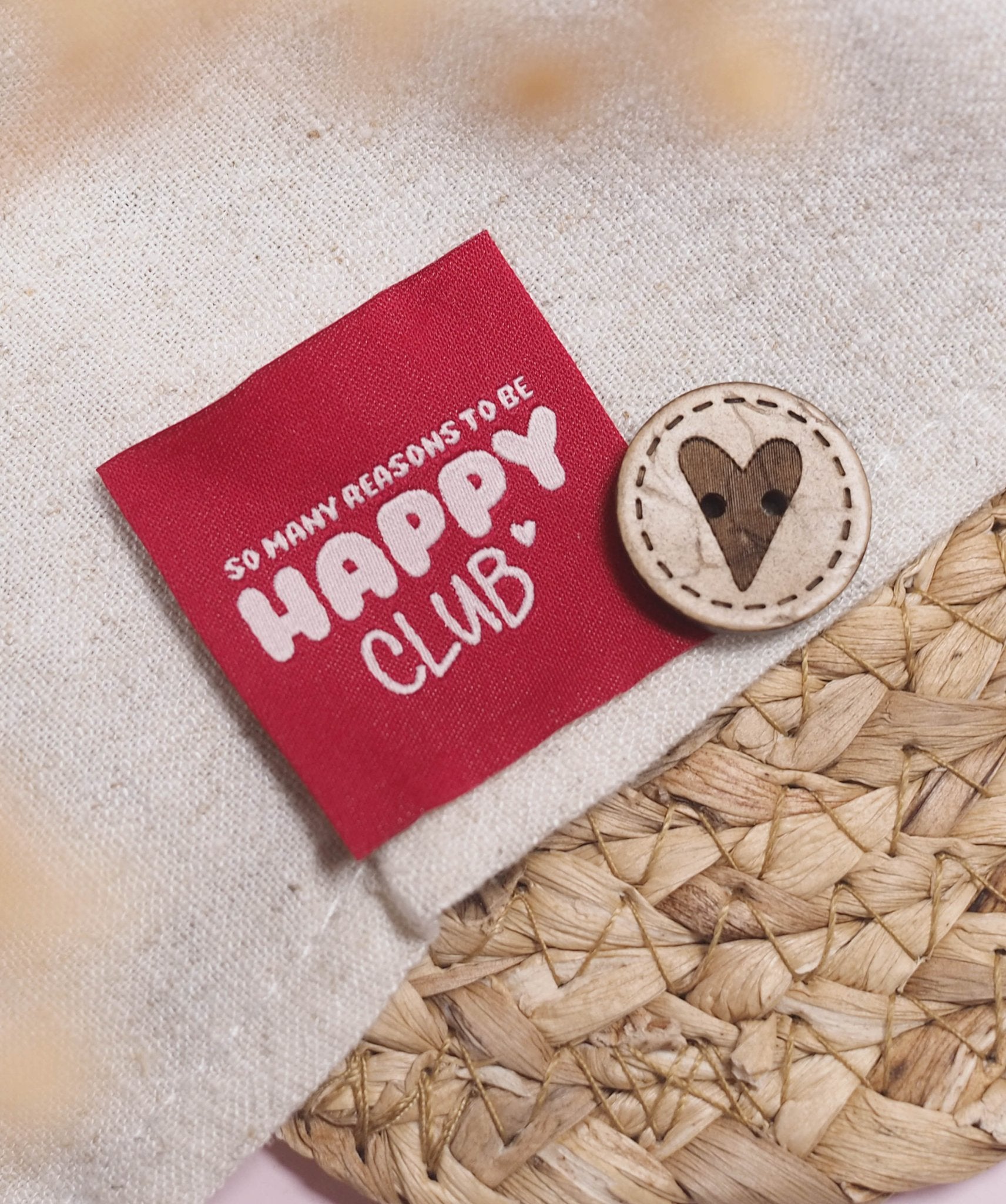 paul-clara-weblabels-happy-club-etikett-3-8x3-8-cm image 2