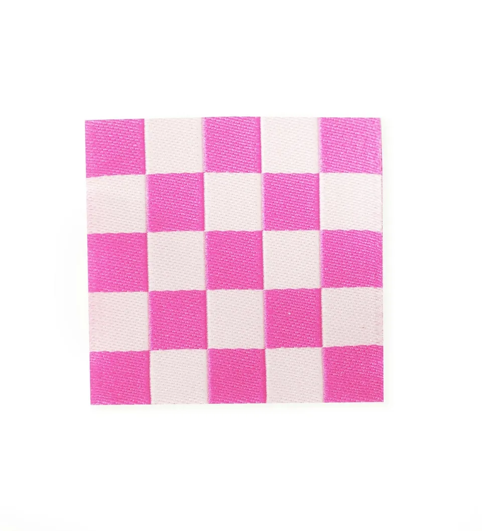paul-clara-weblabels-klapp-weblabel-grid-pink-rosa-einn-hetikett image 1