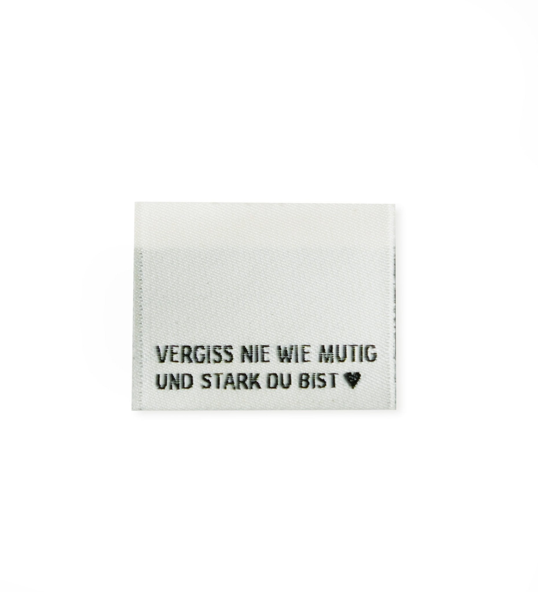 paul-clara-weblabels-mutig-stark-einn-hlabel image 1