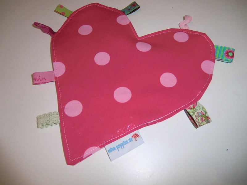 lenipepunkt-schnittmuster-ebook-32-knisterstern-knisterherz-baby image 3