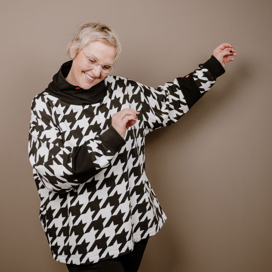 sew-simple-lyssa-sweatshirt-schnittmuster-papierschnitt-oversize image 1