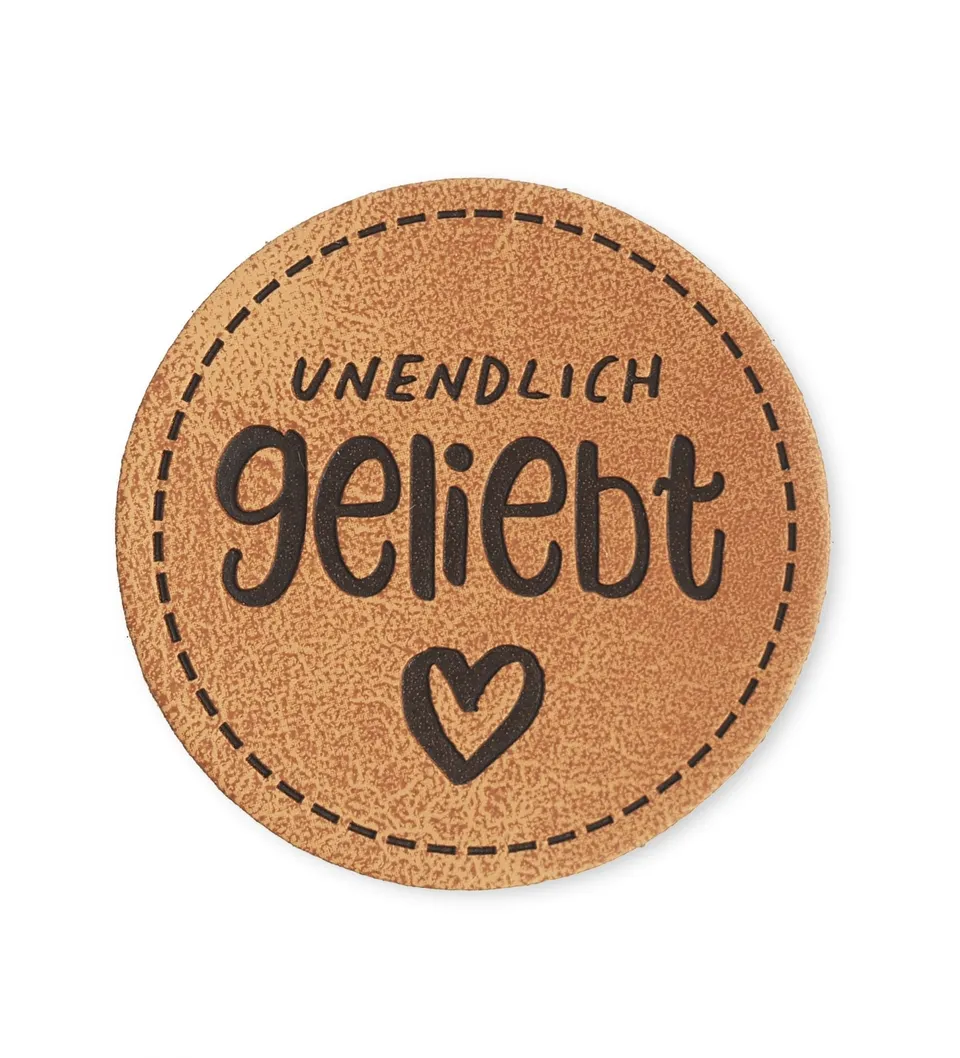 paul-clara-kunstlederlabel-unendlich-geliebt-rund-iron-on image 1