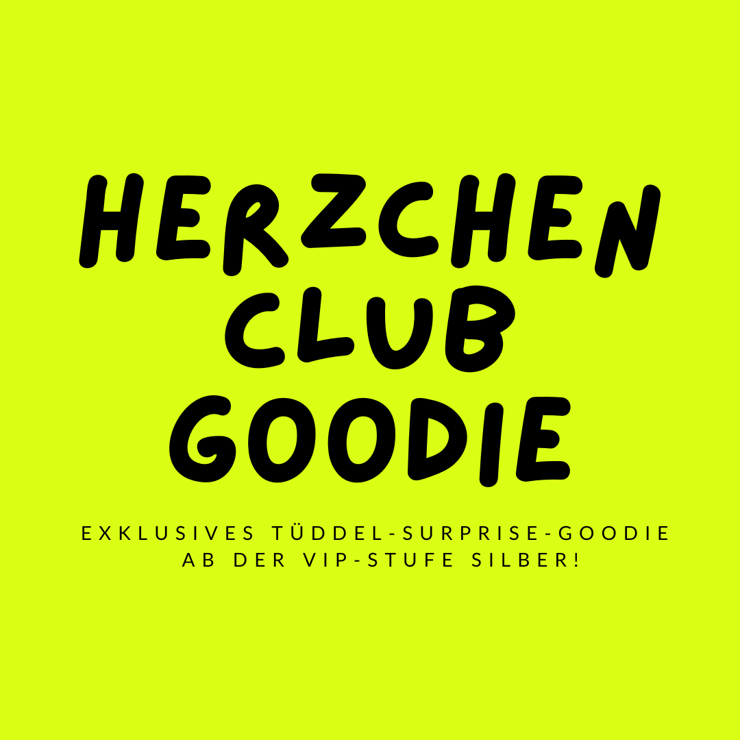 paul-clara-bundles-sets-herzchenclub-t-ddel-surprise-bag-goodie image 1
