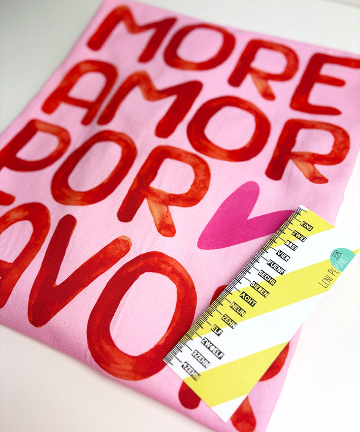 lenipepunkt-more-amor-por-favor-jersey-panel-150x100-cm-shirtstoff image 3
