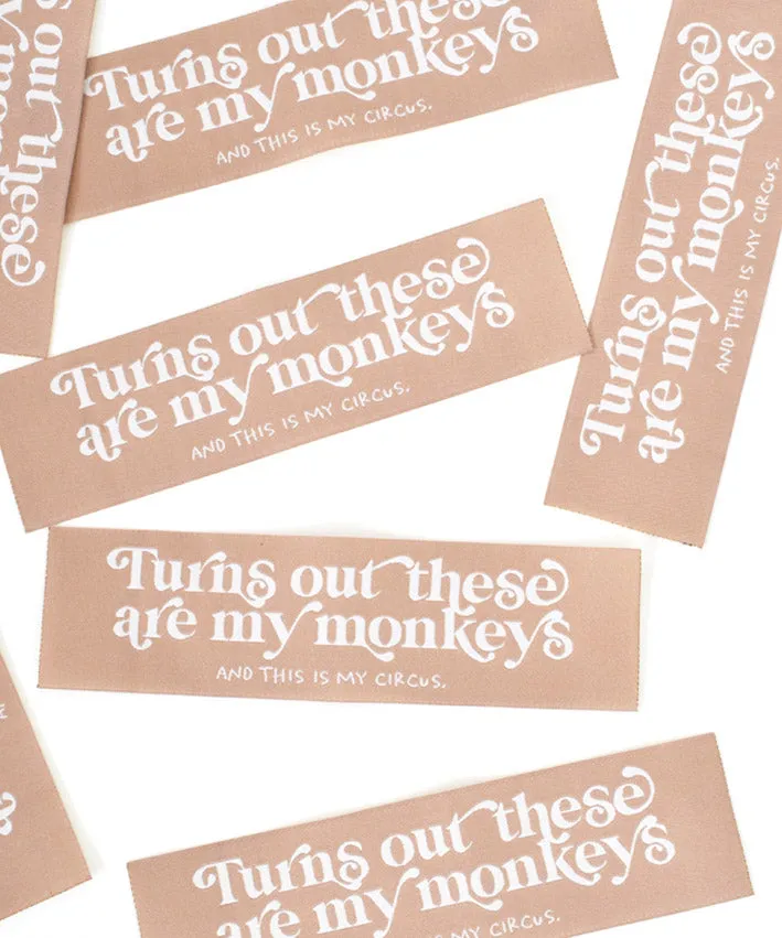lenipepunkt-xl-patch-monkeys-aufn-her-14x4-cm-beige image 1