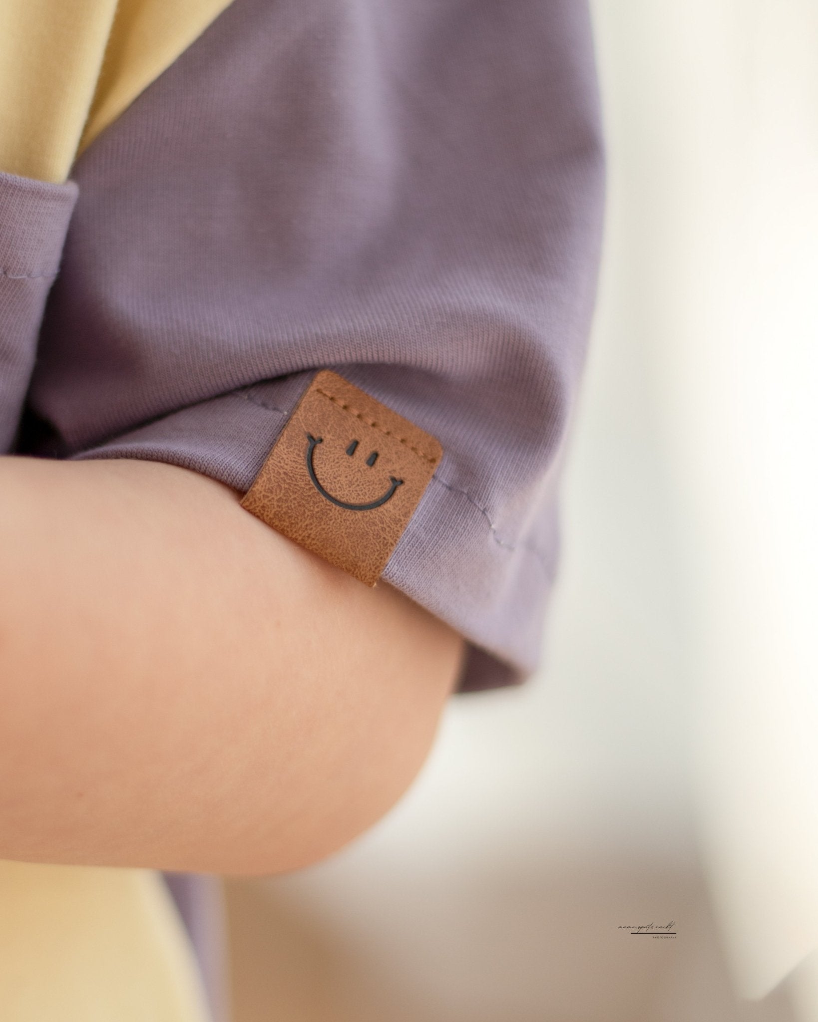 paul-clara-smile-klapp-kunstlederlabel-2x5-cm image 2