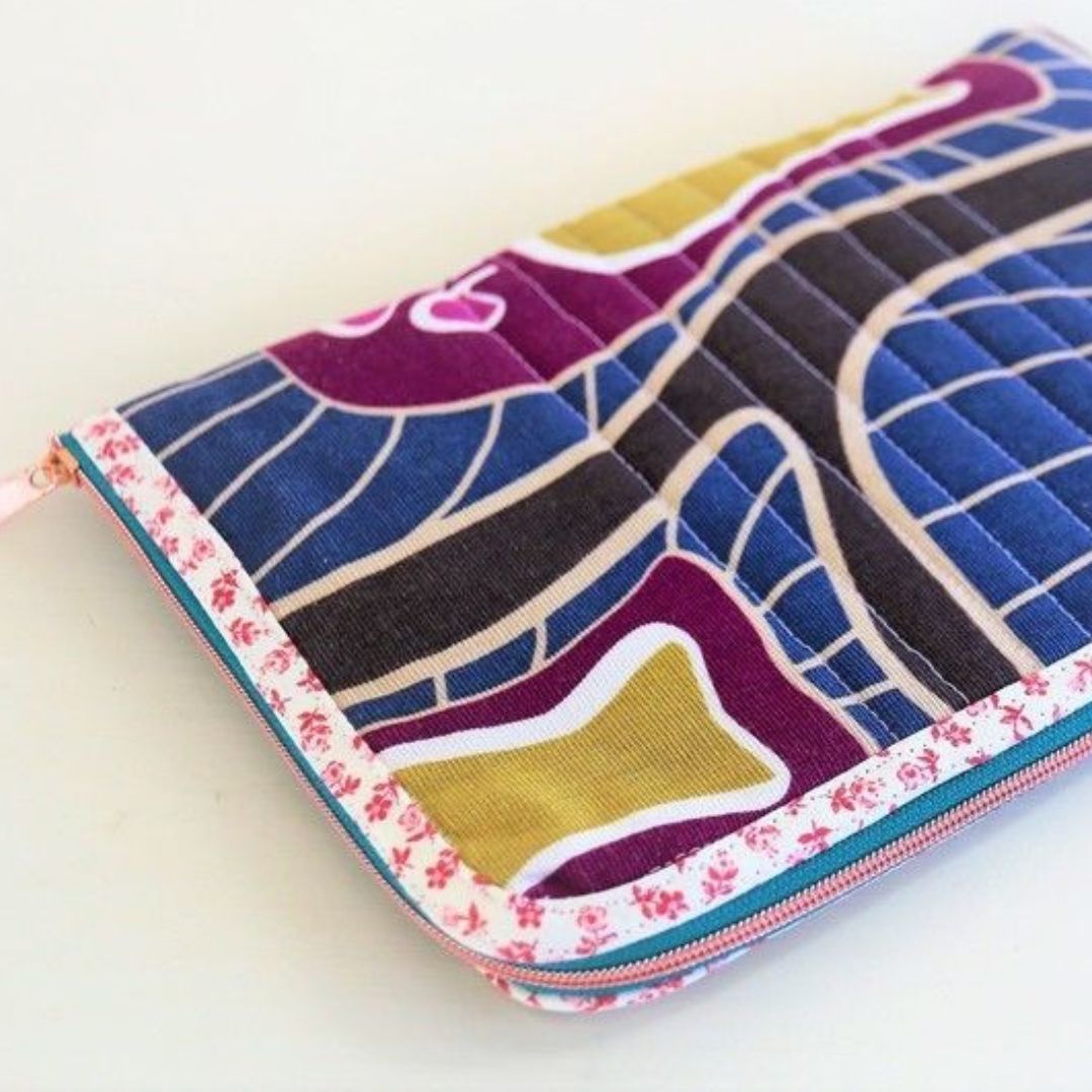sew-simple-tablet-tasche-schnittmuster-pdf-ipad-h-lle-4-gr-en image 1