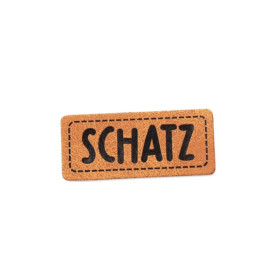paul-clara-kunstleder-labels-schatz-label-iron-on-1-5x3-5cm image 1