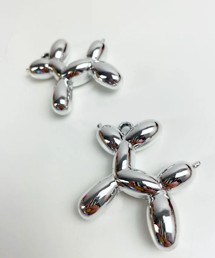 lenipepunkt-ready-to-wear-ballonhund-taschenanh-nger-silber-kunststoff image 1
