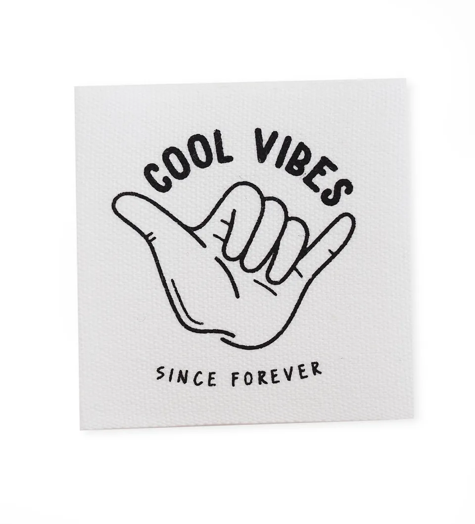 paul-clara-baumwolllabel-cool-vibes-only-3-8-x-3-8-cm image 1
