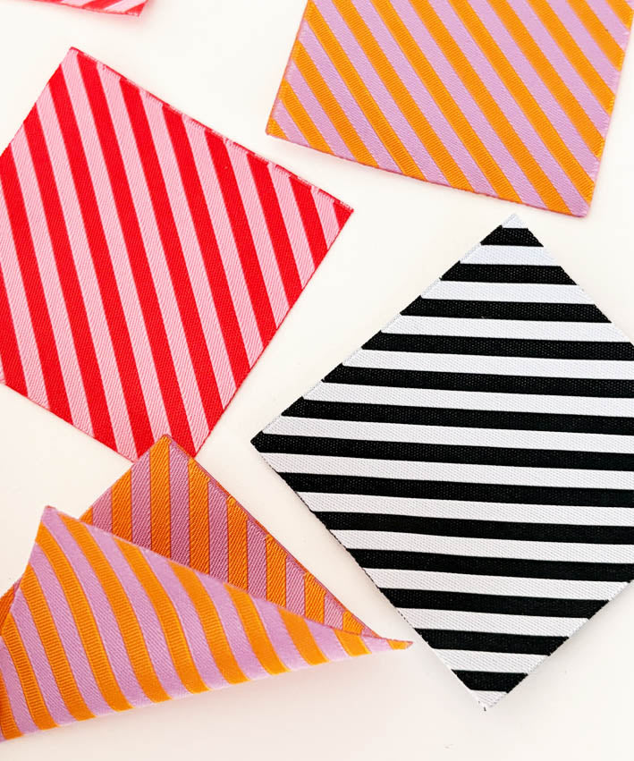 lenipepunkt-xl-patch-stripes-diagonal-schwarz-wei-6x6cm image 5