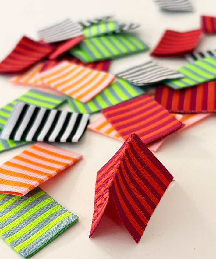 lenipepunkt-kurzwaren-webetiketten-streifen-wei-schwarz-3x2cm image 2