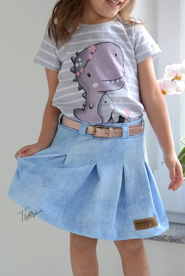 paul-clara-denimlove-jeans-hellblau-bio-sommersweat-stoff image 3