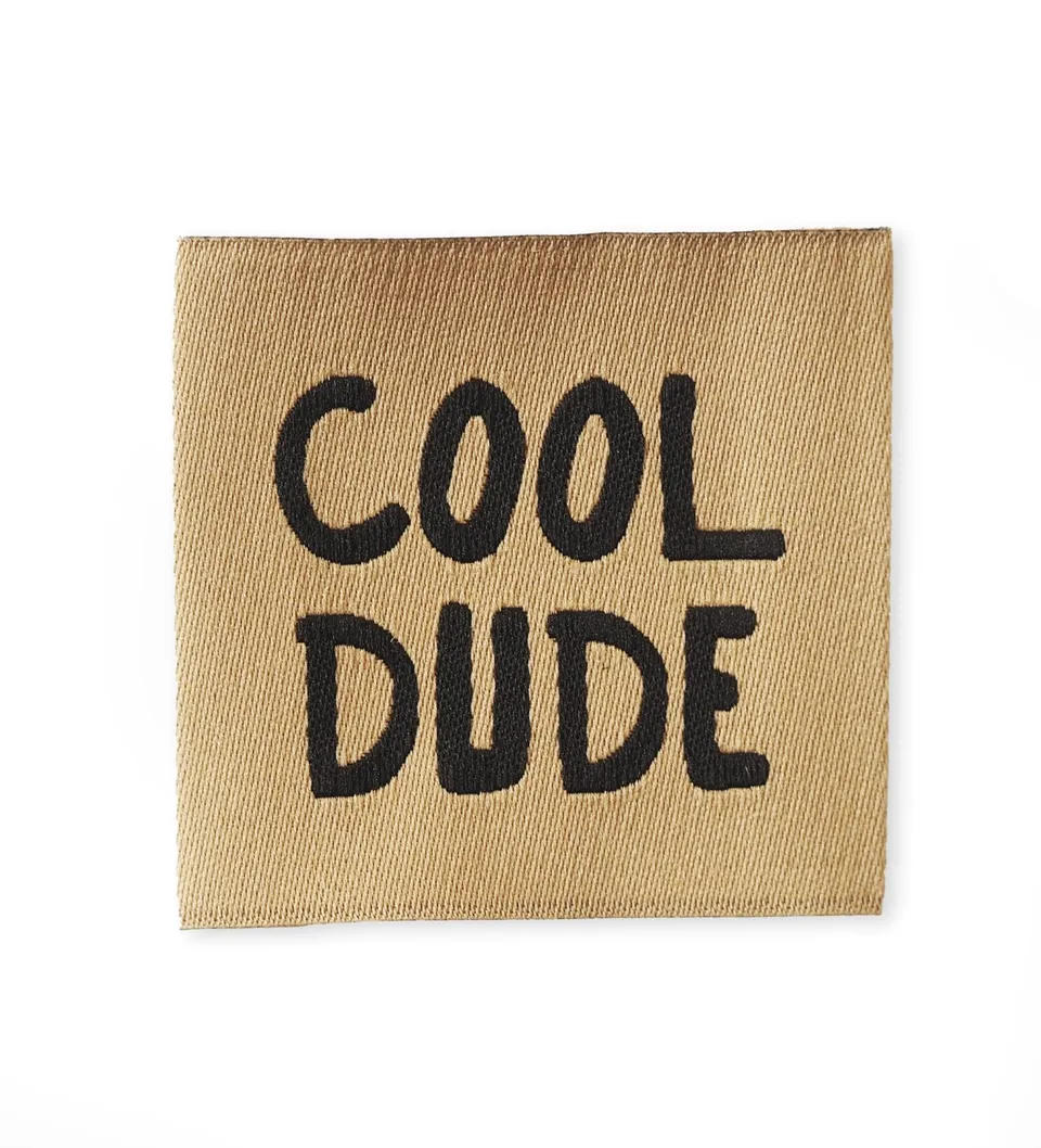 paul-clara-weblabels-cool-dude-weblabel-braun-3-5-cm image 1