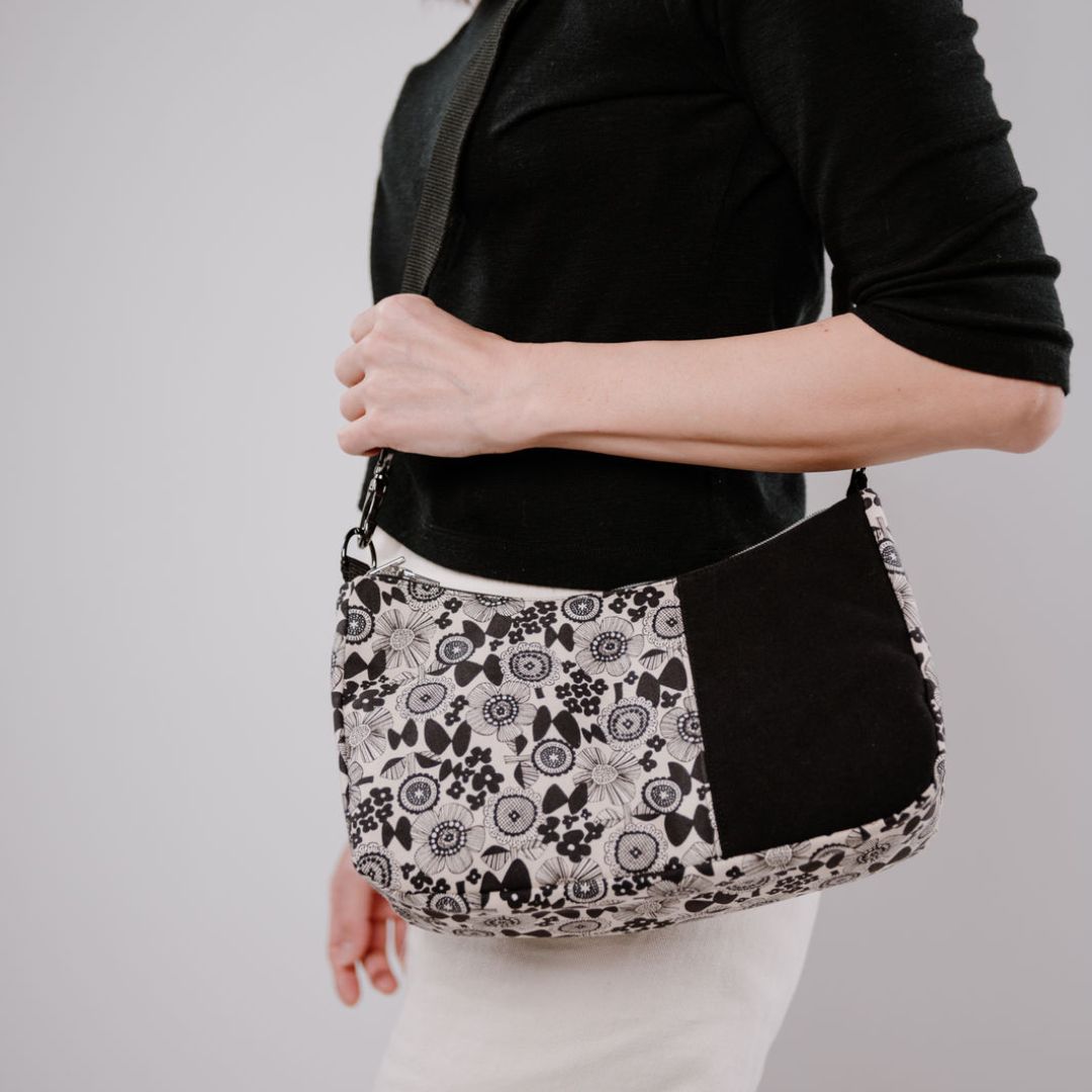 sew-simple-pallas-tasche-pdf-schnittmuster-4-gr-en-halbmond image 1