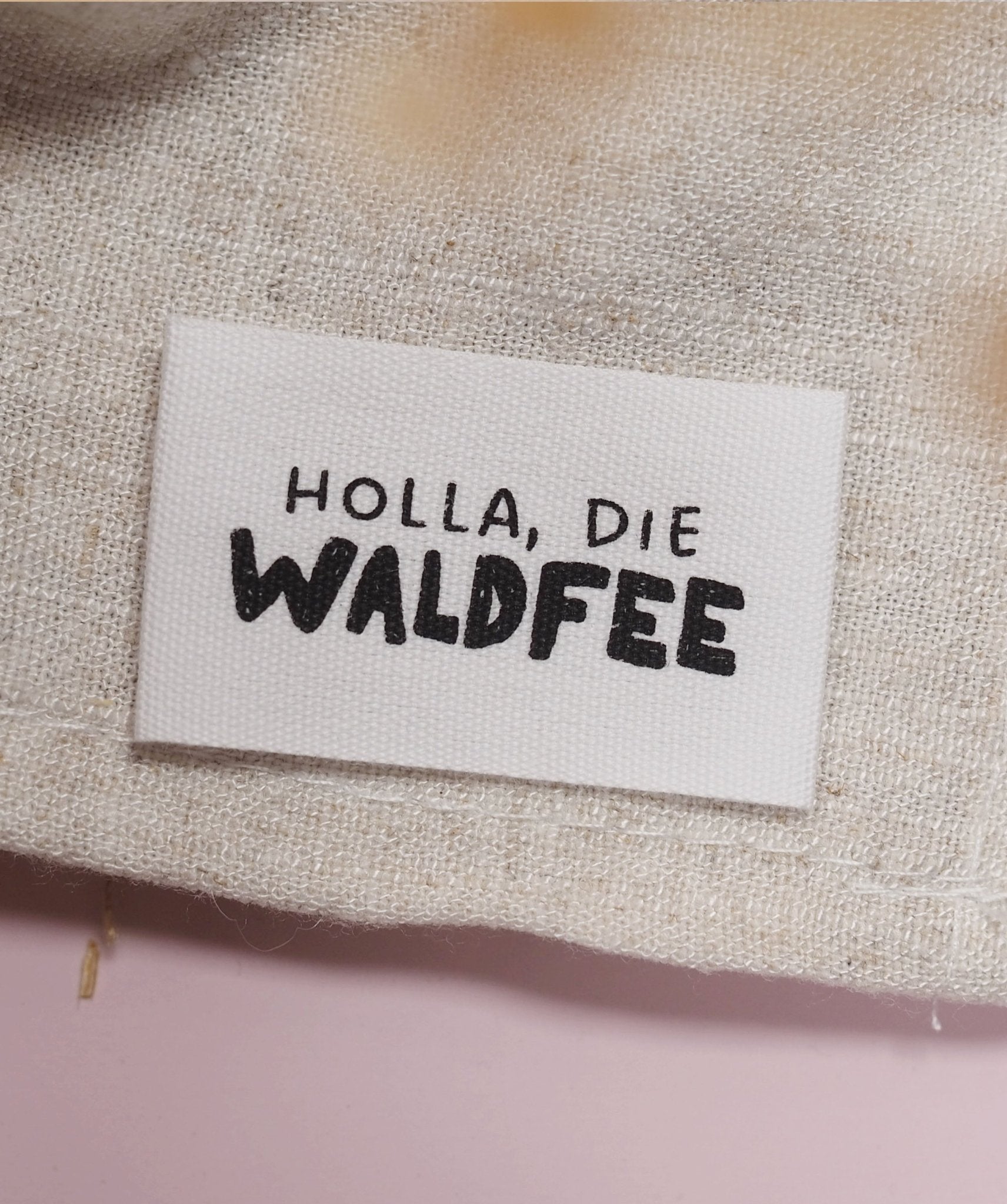 paul-clara-baumwoll-labels-holla-die-waldfee-etikett-2-3x3-8 image 2