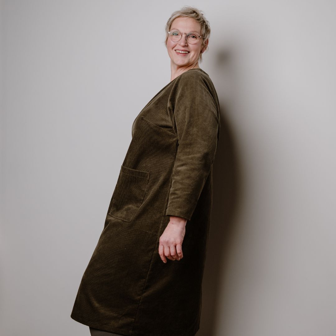 sew-simple-aivie-cordkleid-schnittmuster-pdf-langarm-taschen image 3