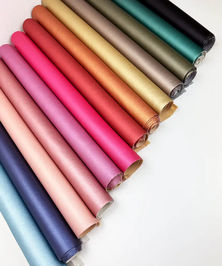lenipepunkt-stoffe-kunstleder-metallic-schwarz-140-cm image 1