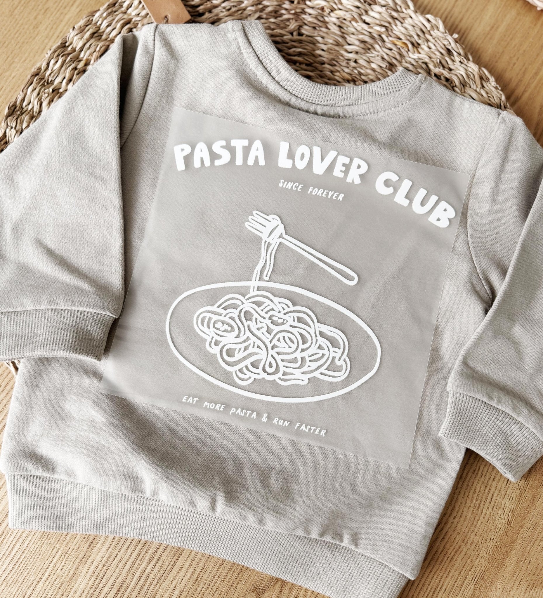 paul-clara-b-gelbilder-pasta-lover-club-b-gelbild-a5-typo image 2
