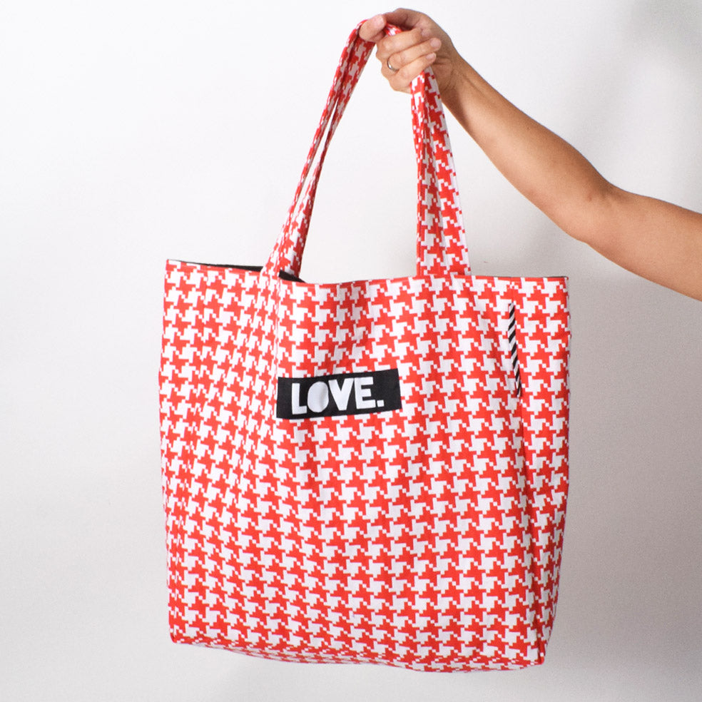 lenipepunkt-stoffe-jacquard-taschenstoff-hahnentritt-rot-wei image 5