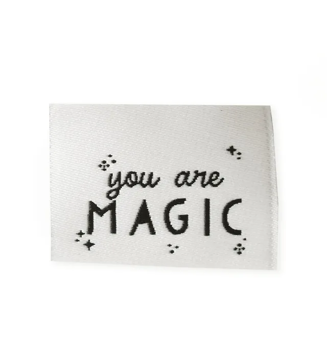 paul-clara-weblabels-you-are-magic-klapplabel-einn-hen image 1