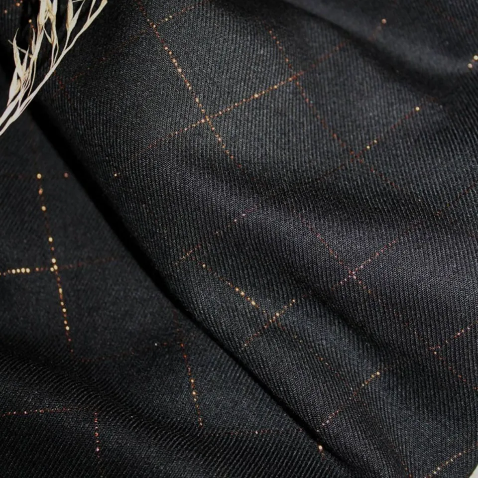 n-hfrosch-glitzer-karo-viskose-twill-schwarz-lurex-stoff image 1