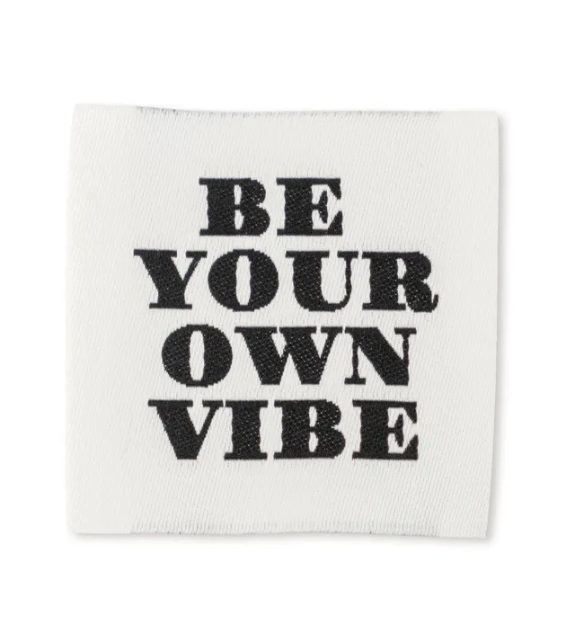 paul-clara-weblabels-weblabel-be-your-own-vibe-etikett-4x4-cm image 1