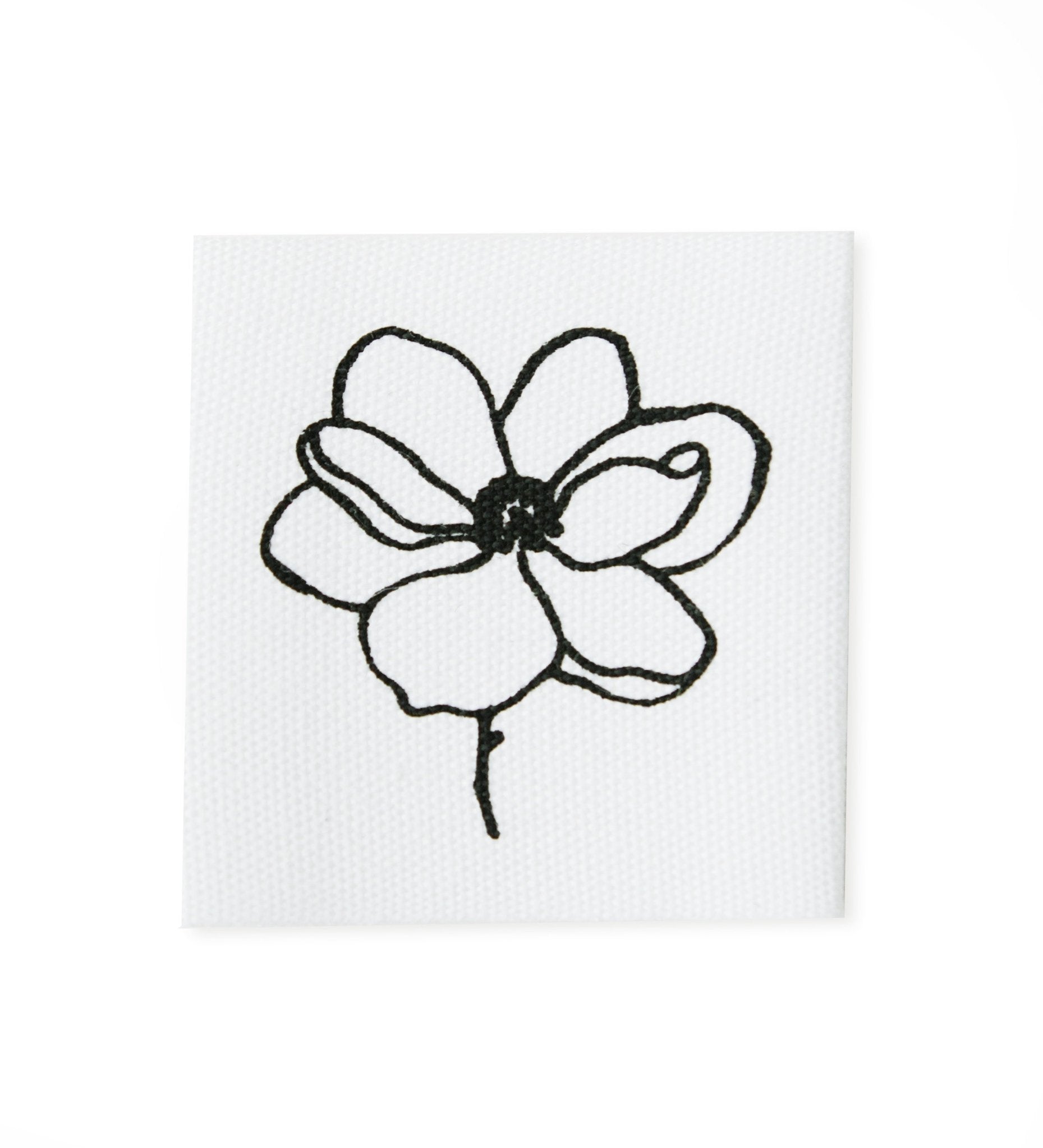 paul-clara-baumwoll-labels-magnolie-aufn-her-3-5x3-5-cm-natur image 1