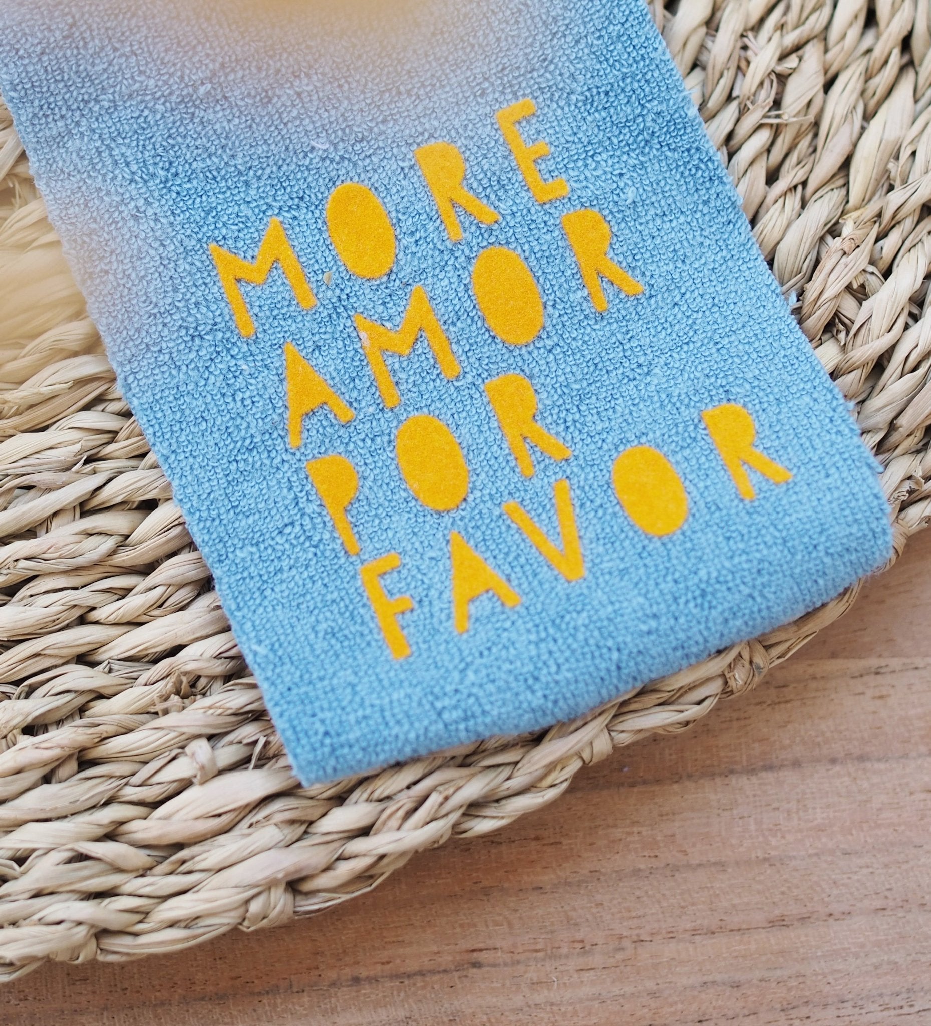 paul-clara-more-amor-flock-patch-zum-aufb-geln-neongelb image 8
