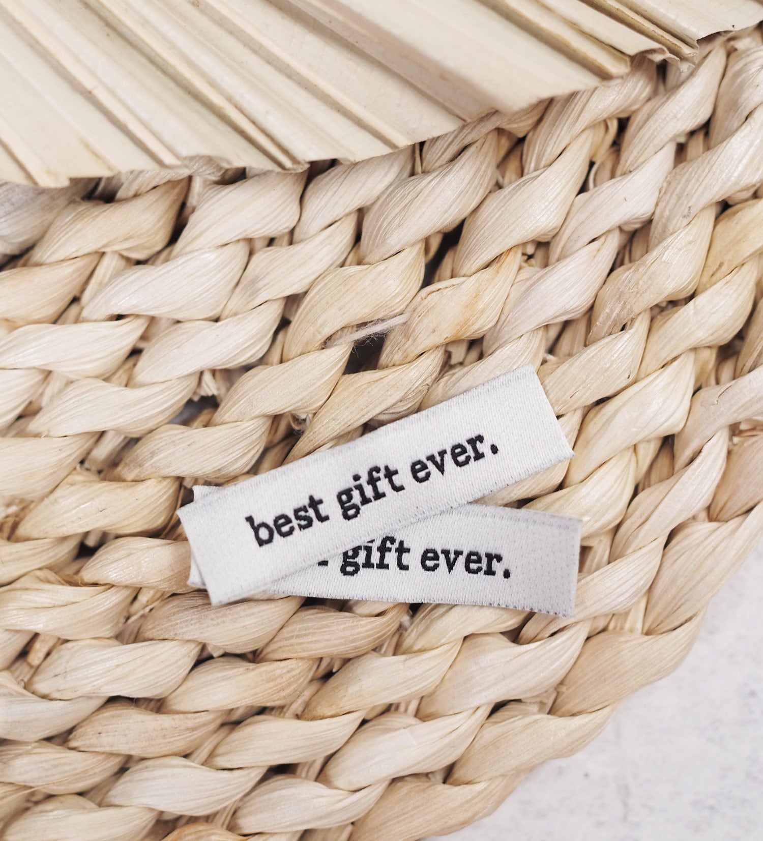 paul-clara-weblabels-best-gift-ever-weblabel-4x1cm image 2