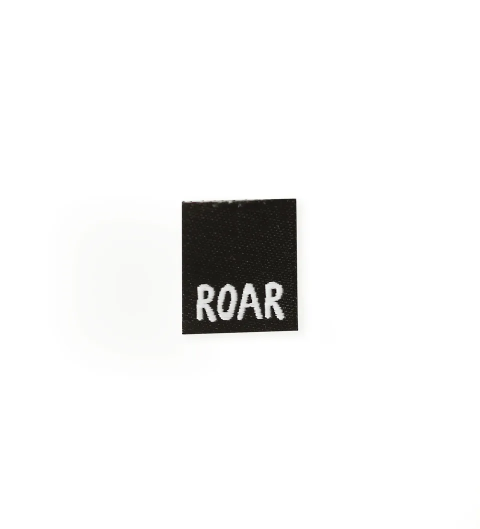 paul-clara-weblabels-mini-label-roar image 1