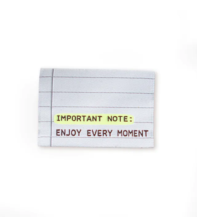 paul-clara-weblabels-klapp-weblabel-enjoy-every-moment image 1