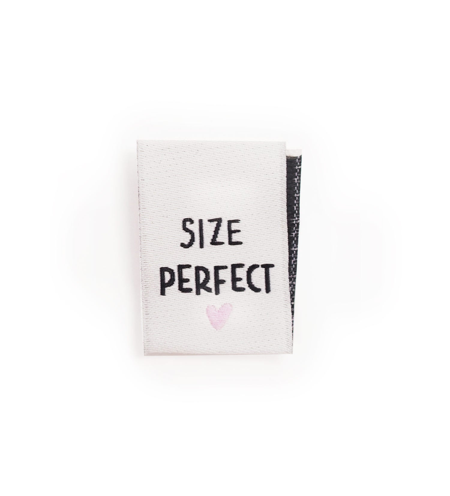 paul-clara-weblabels-size-perfect-klapp-weblabel-wei-einn-hetikett image 1