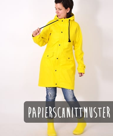 lenipepunkt-friesen-liebe4us-106-papierschnitt-regenmantel image 1