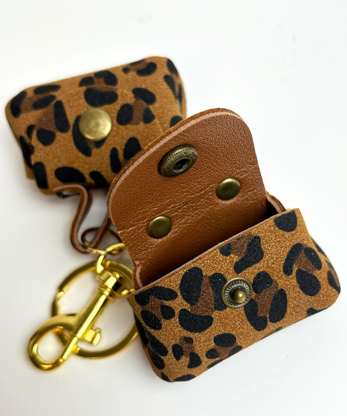 lenipepunkt-mini-leo-tasche-taschenanh-nger-bag-charm image 2