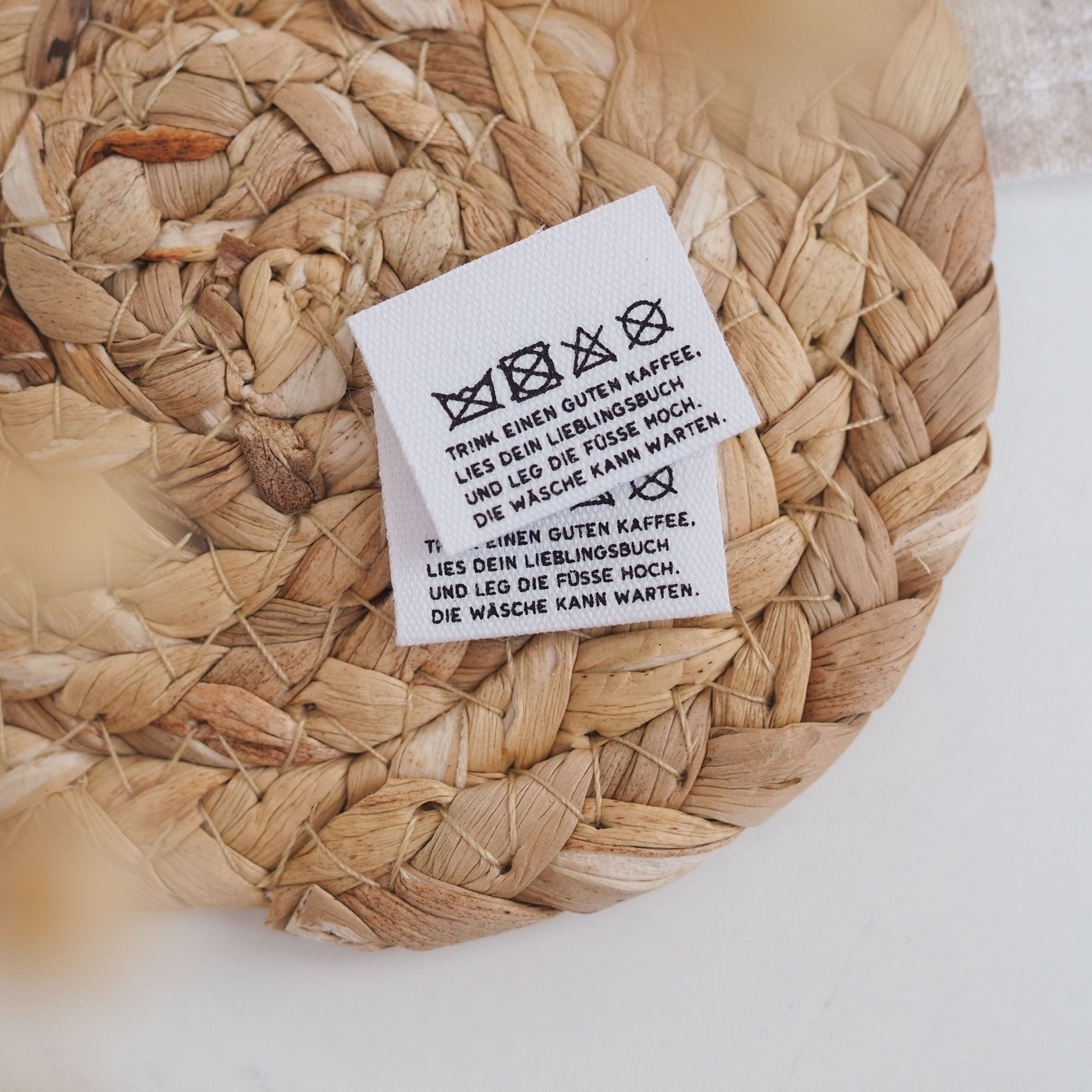 paul-clara-die-w-sche-kann-warten-baumwolllabel image 2